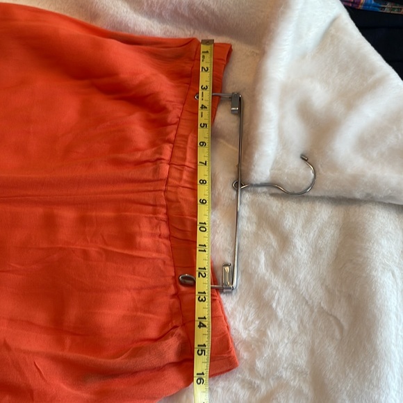 Missguided 2-piece outfit, sz 12 summer tangerine orange. Looks great with a tan - Picture 9 of 11